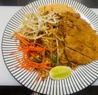 Best Crispy Chicken Pad Thai in Lakewood, CO